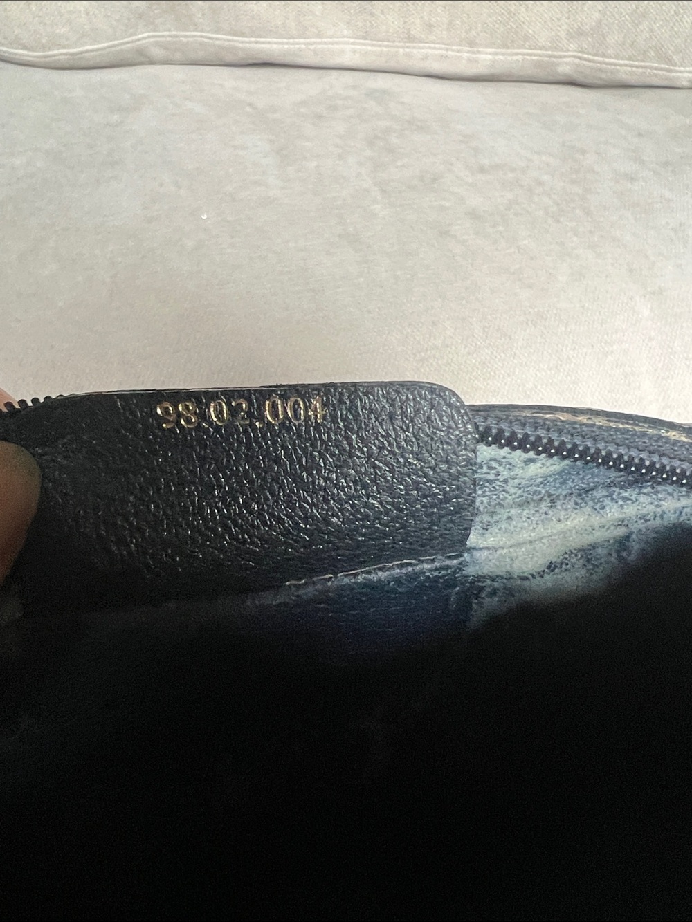 Gucci Navy, Ivory & Red GG Canvas Crossbody Bag, please see all pics - Picture 11 of 14